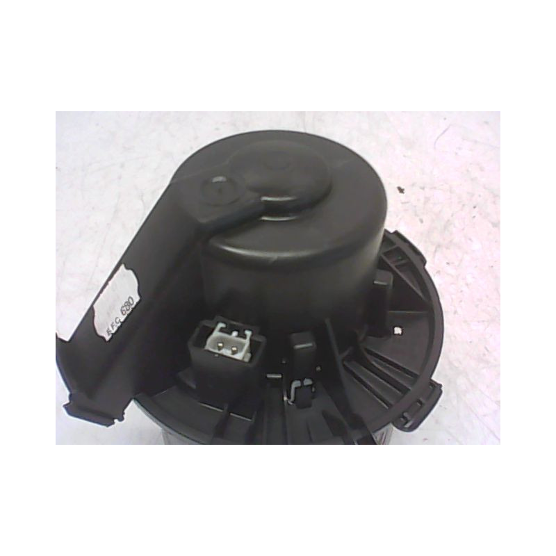 MOTEUR VENTILATEUR CHAUFFAGE MERCEDES SPRINTER