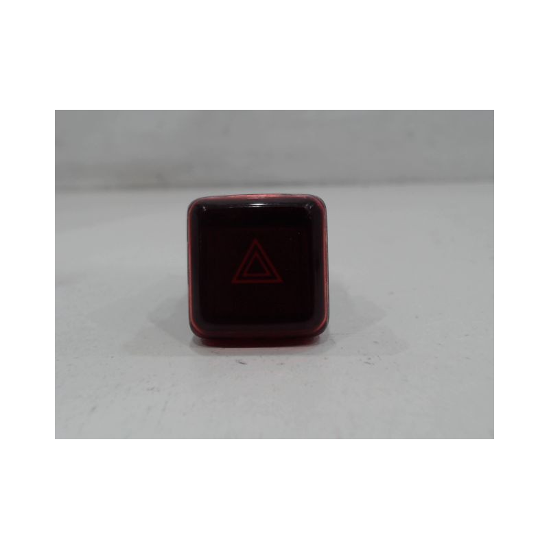 BOUTON DE WARNING CITROEN C3