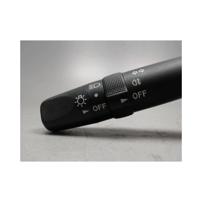 COMMANDE CLIGNOTANT MAZDA 2
