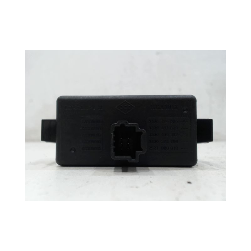 BOUTON DE WARNING RENAULT MEGANE