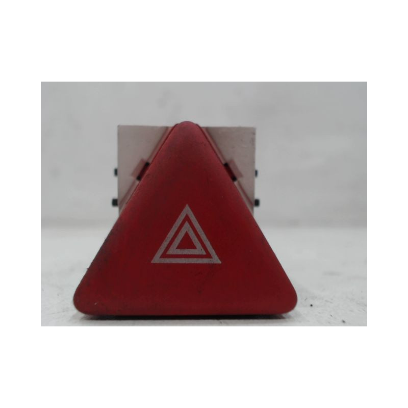 BOUTON DE WARNING VOLKSWAGEN GOLF