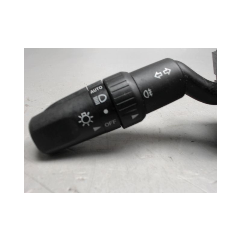 COMMANDE CLIGNOTANT MAZDA 5