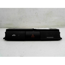 BOUTON DE WARNING TOYOTA COROLLA
