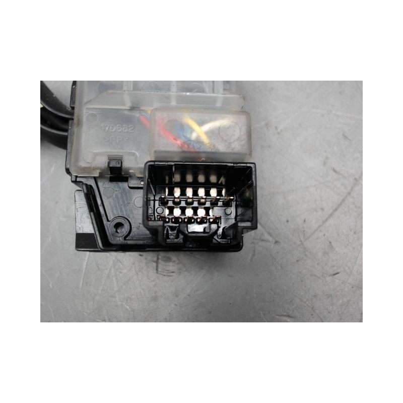 COMMANDE ESSUIE GLACE MAZDA 5