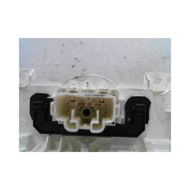 COMMANDE DE CHAUFFAGE TOYOTA AYGO
