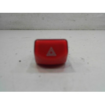 BOUTON DE WARNING NISSAN MICRA