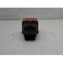 BOUTON DE WARNING NISSAN MICRA