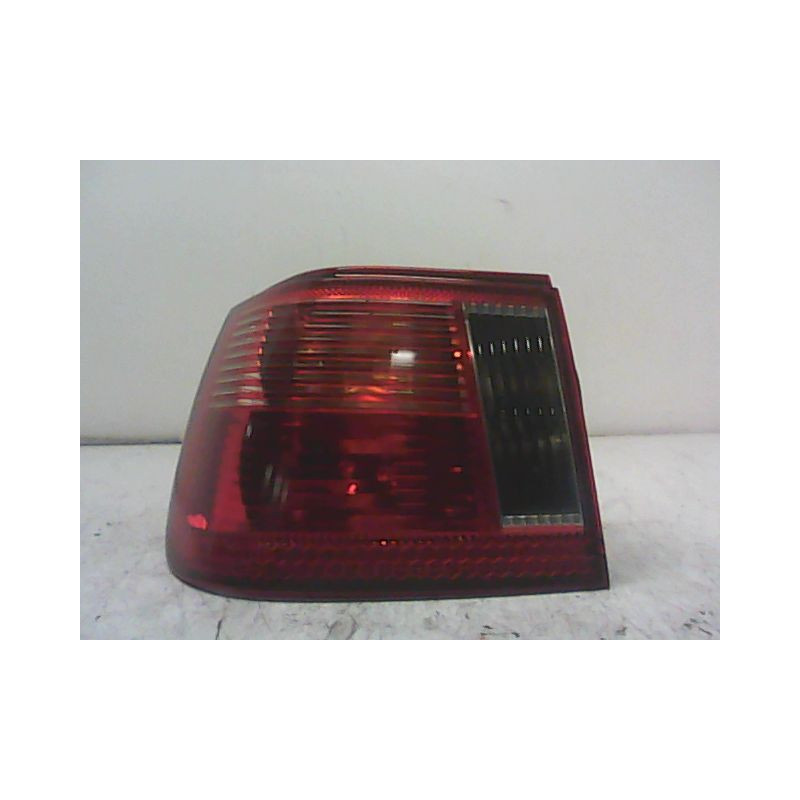 FEU ARRIERE GAUCHE  SEAT IBIZA