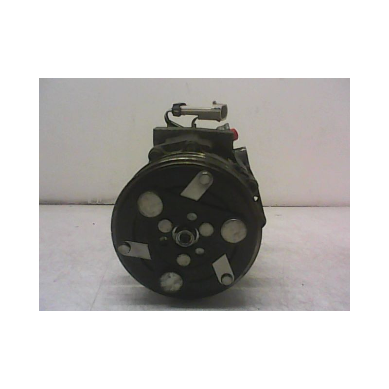 COMPRESSEUR AIR CONDITIONNE SUZUKI SWIFT
