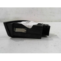 BOUTON DE WARNING AUDI A4