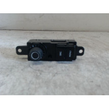 COMMANDE AUTORADIO PEUGEOT 208
