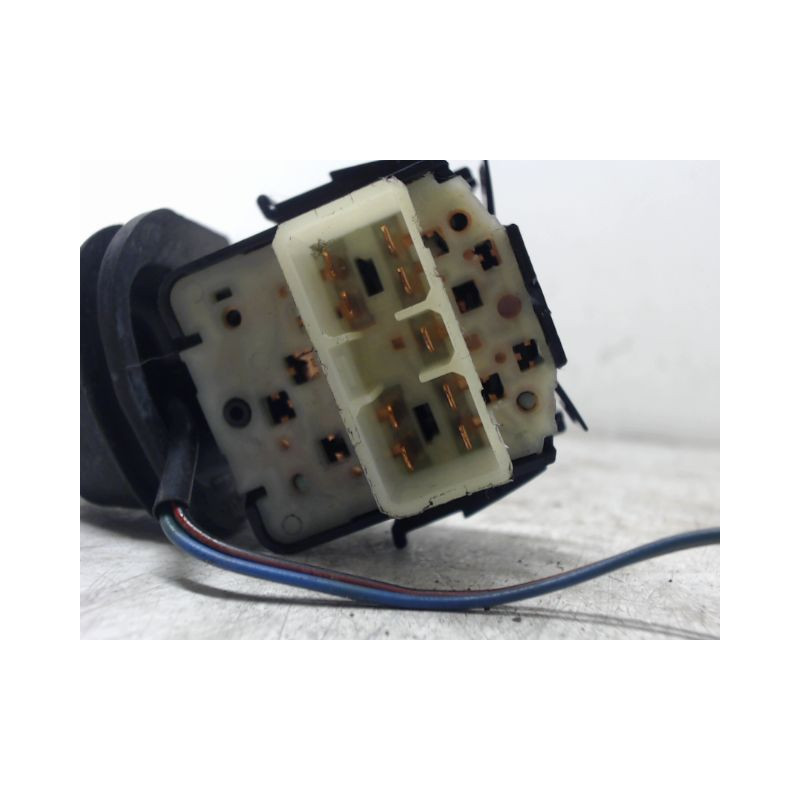 COMMANDE ESSUIE GLACE CHEVROLET SPARK