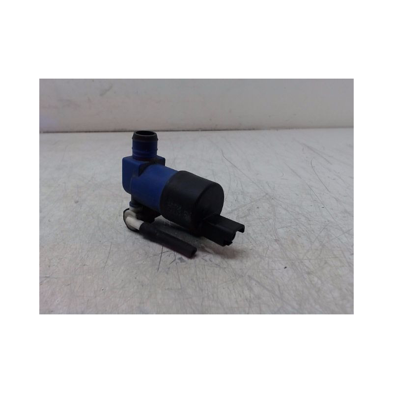 POMPE LAVE-GLACE AVANT RENAULT CLIO