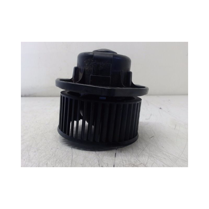 MOTEUR VENTILATEUR CHAUFFAGE SUZUKI IGNIS