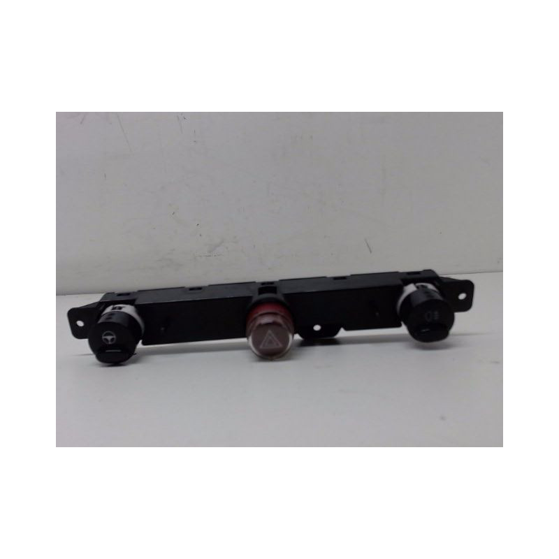 BOUTON DE WARNING FIAT 500 2007-