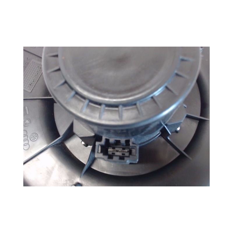 MOTEUR VENTILATEUR CHAUFFAGE VOLKSWAGEN POLO 2005-