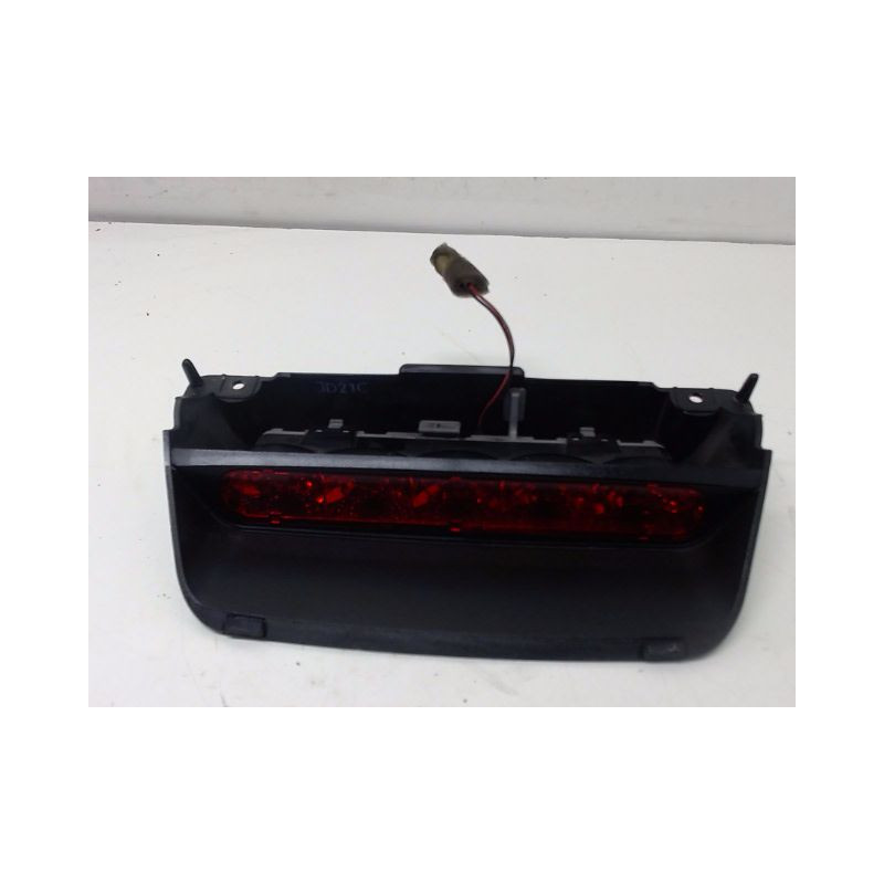 FEUX STOP SUPPLEMENTAIRE CHEVROLET MATIZ 05-
