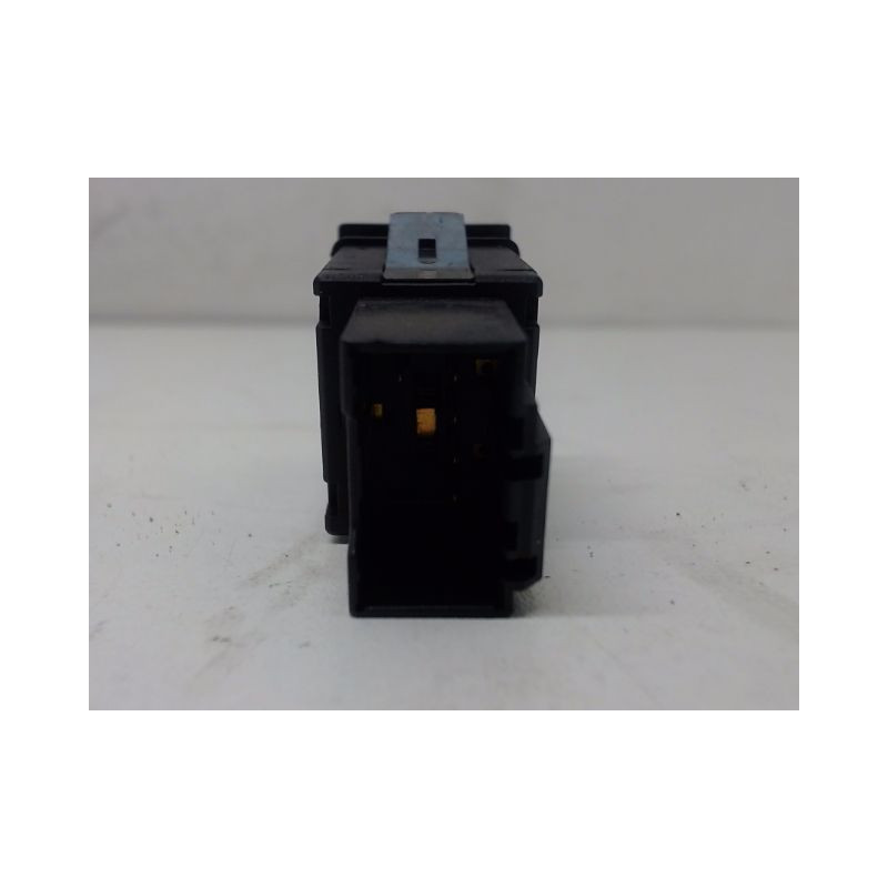 BOUTON DE WARNING VOLKSWAGEN POLO 2005-