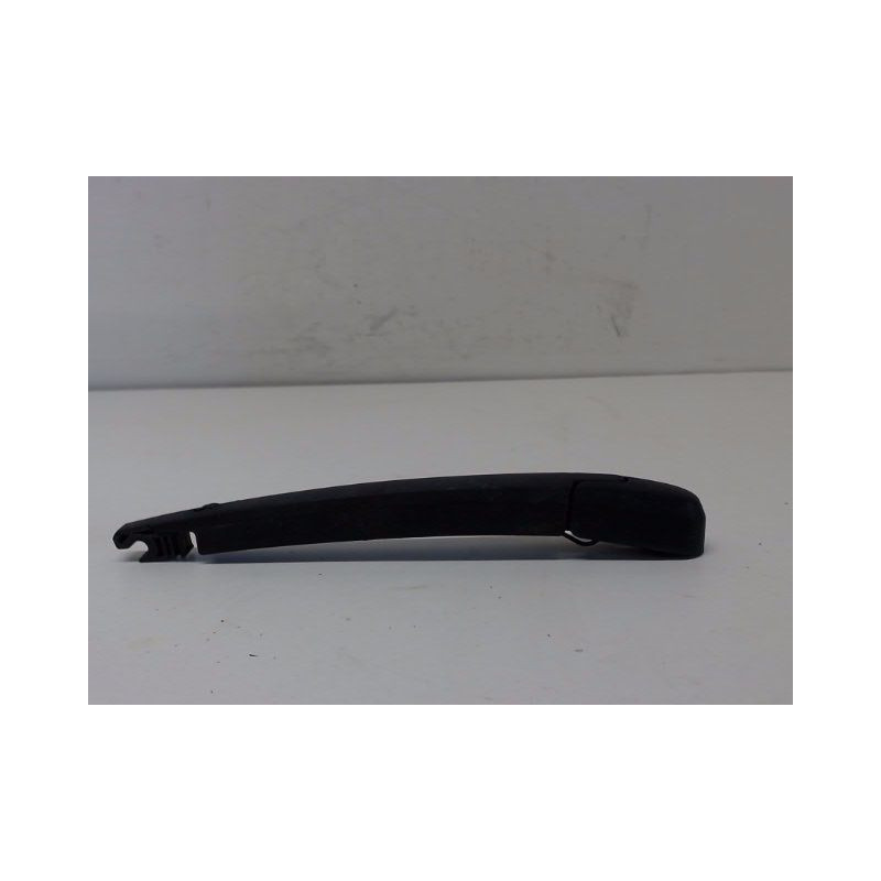 BRAS ESSUIE-GLACE ARRIERE TOYOTA COROLLA VERSO 2007-