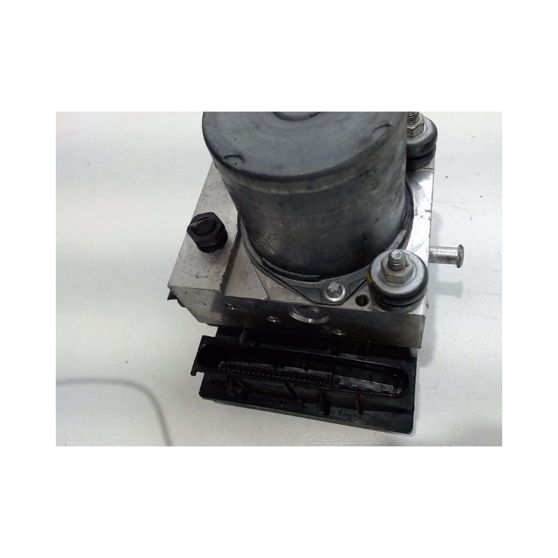 UNITE HYDRAULIQUE ABS TOYOTA COROLLA VERSO 2007-