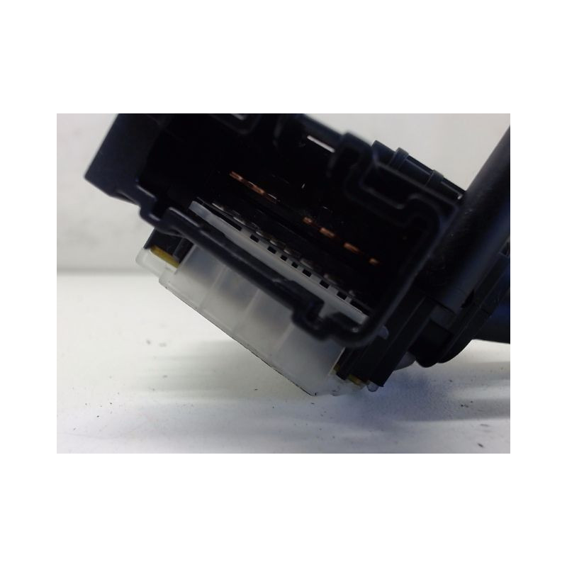 COMMANDE ESSUIE GLACE TOYOTA COROLLA VERSO 2007-