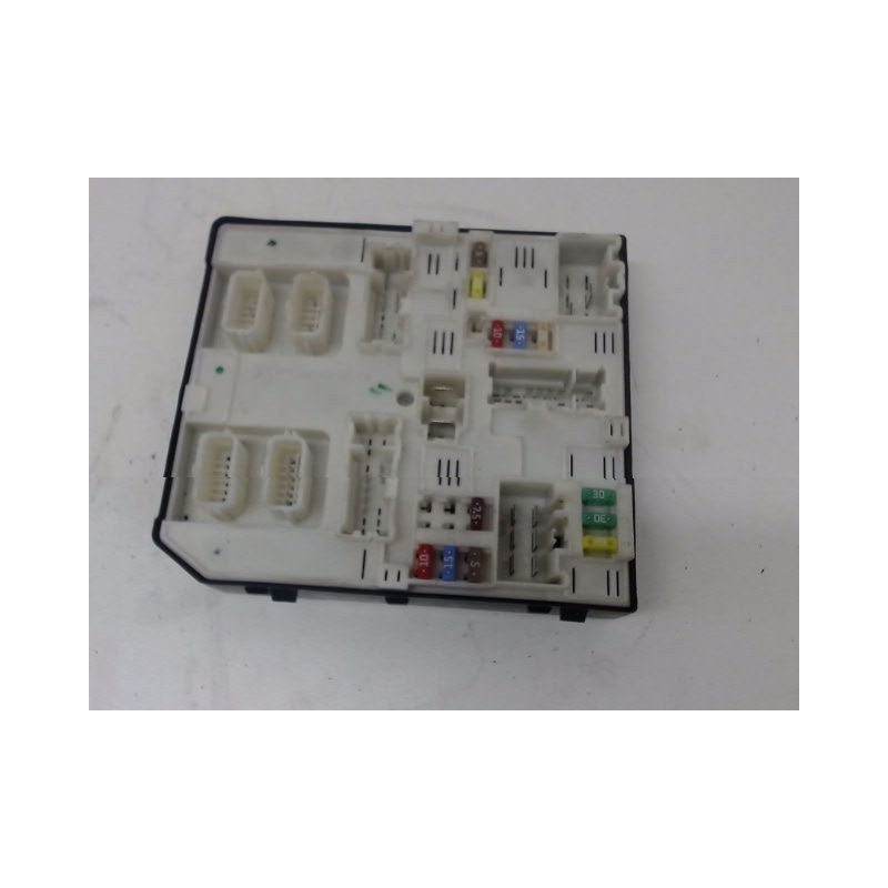 PLATINE FUSIBLE AVANT RENAULT ZOE