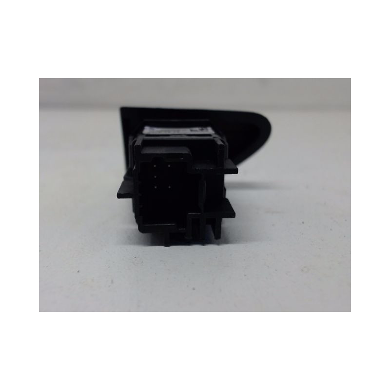 BOUTON DE WARNING RENAULT ZOE