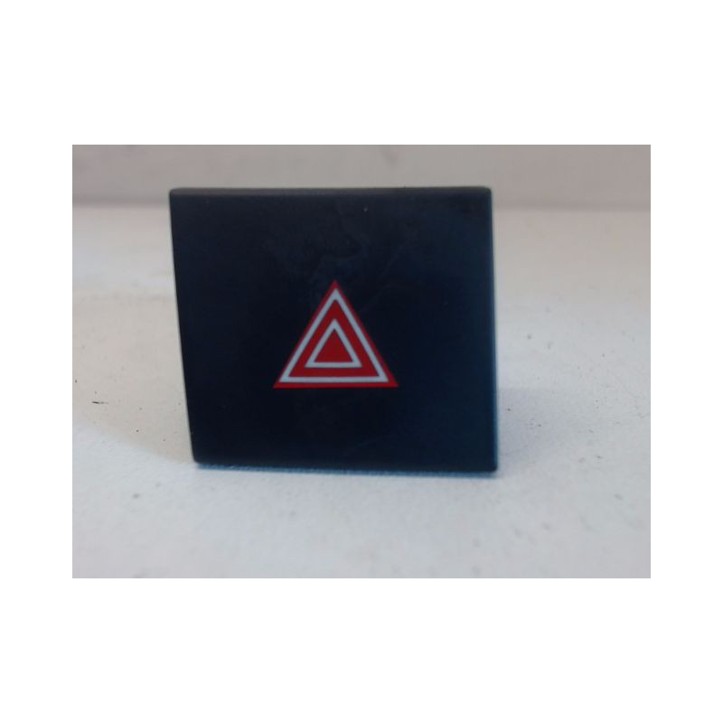 BOUTON DE WARNING PEUGEOT 508