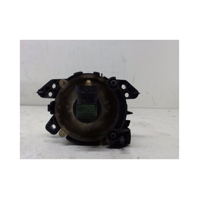 PHARE ANTIBROUILLARD AVANT DROIT MERCEDES CLASSE B 05-08