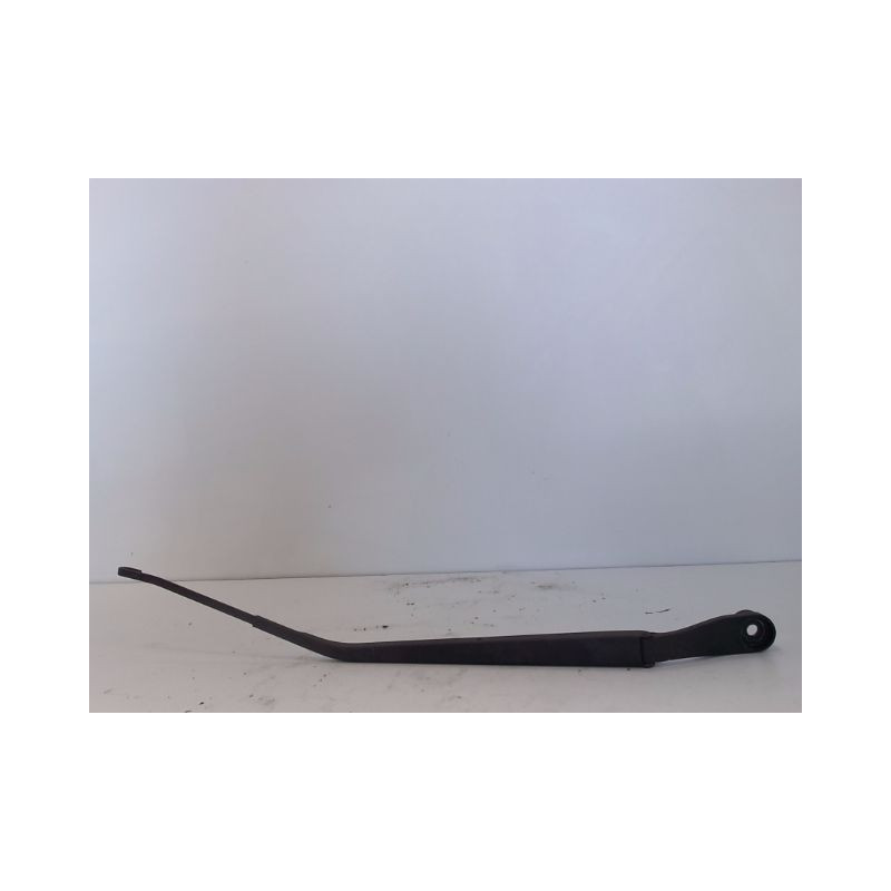 BRAS ESSUIE-GLACE AVANT DROIT KIA CERATO 4P