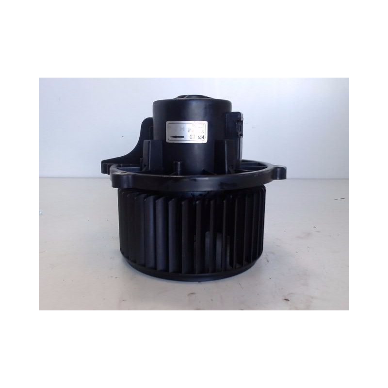 MOTEUR VENTILATEUR CHAUFFAGE KIA CERATO 4P