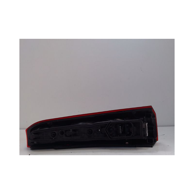 FEU ARRIERE GAUCHE  OPEL MERIVA 2003-2005