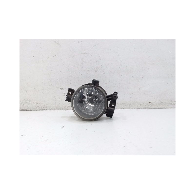 PHARE ANTIBROUILLARD AVANT DROIT FORD FOCUS C-MAX 03-07