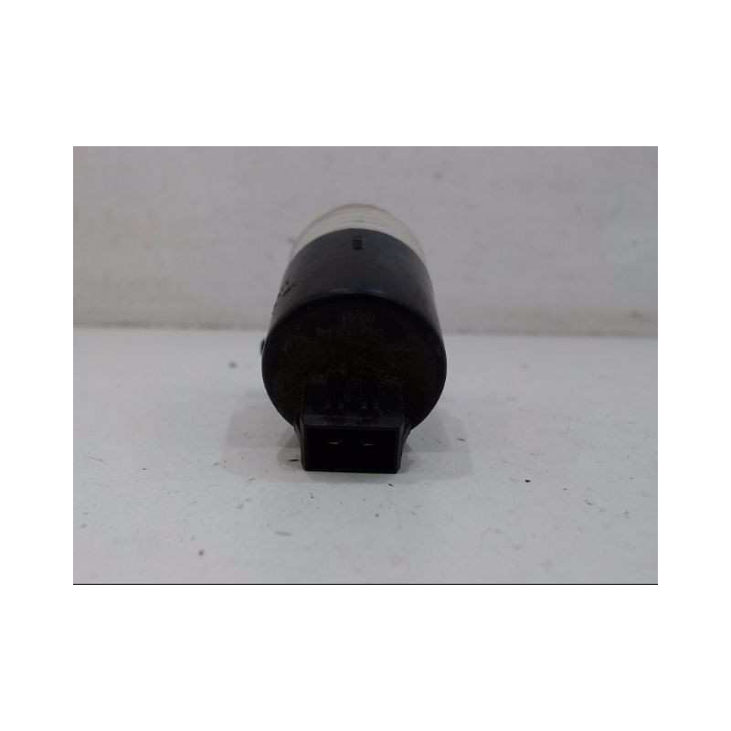POMPE LAVE-GLACE AVANT VOLKSWAGEN GOLF