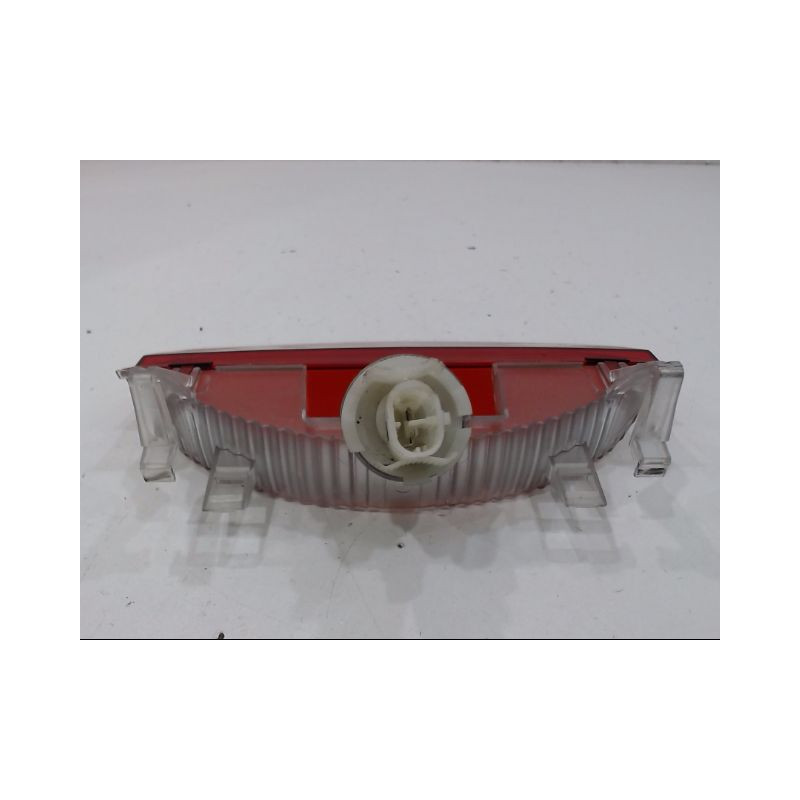 FEUX STOP SUPPLEMENTAIRE NISSAN MICRA