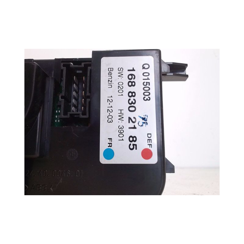 COMMANDE DE CHAUFFAGE MERCEDES CLASSE A - 2001