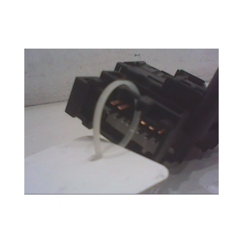 COMMANDE ESSUIE GLACE TOYOTA COROLLA VERSO 2007-