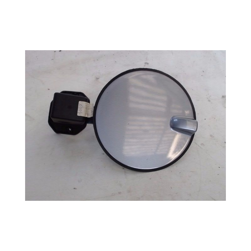 VOLET DE TRAPPE CARBURANT OPEL ZAFIRA