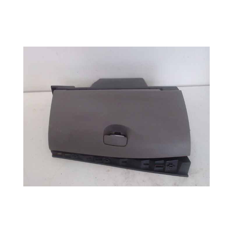 BOITE A GANTS RENAULT MEGANE