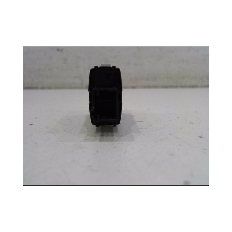 BOUTON DE WARNING B.M.W. SERIE 1