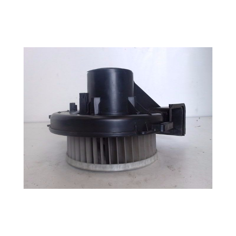 MOTEUR VENTILATEUR CHAUFFAGE VOLKSWAGEN POLO 2005-