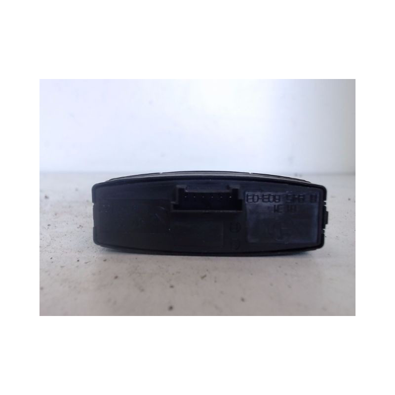 BOUTON DE WARNING B.M.W. SERIE 1