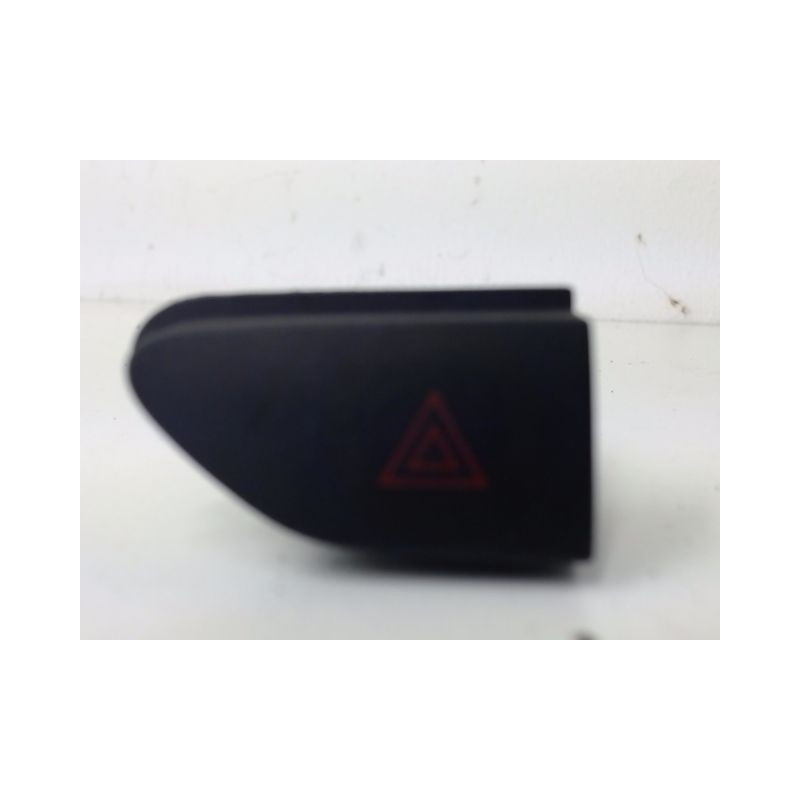 BOUTON DE WARNING RENAULT CLIO