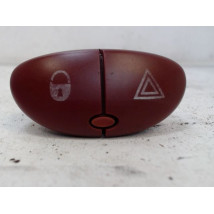 BOUTON DE WARNING PEUGEOT 206
