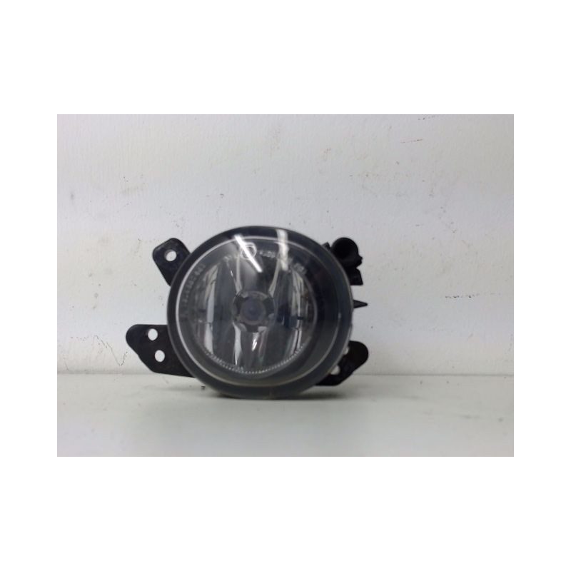 PHARE ANTIBROUILLARD AVANT DROIT MERCEDES CLASSE A 2004-