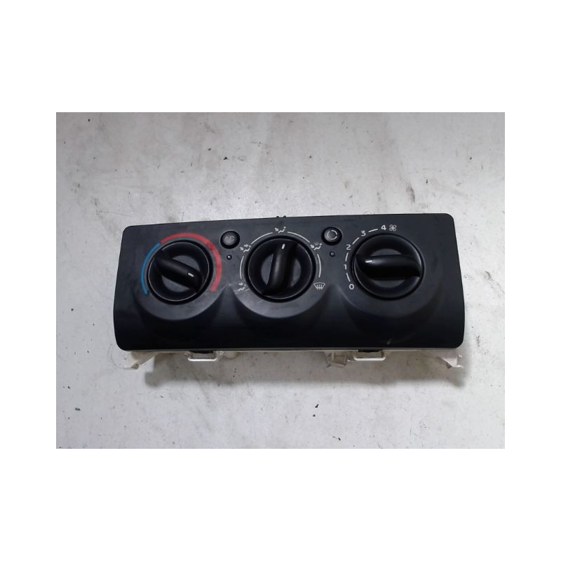 COMMANDE DE CHAUFFAGE RENAULT CLIO