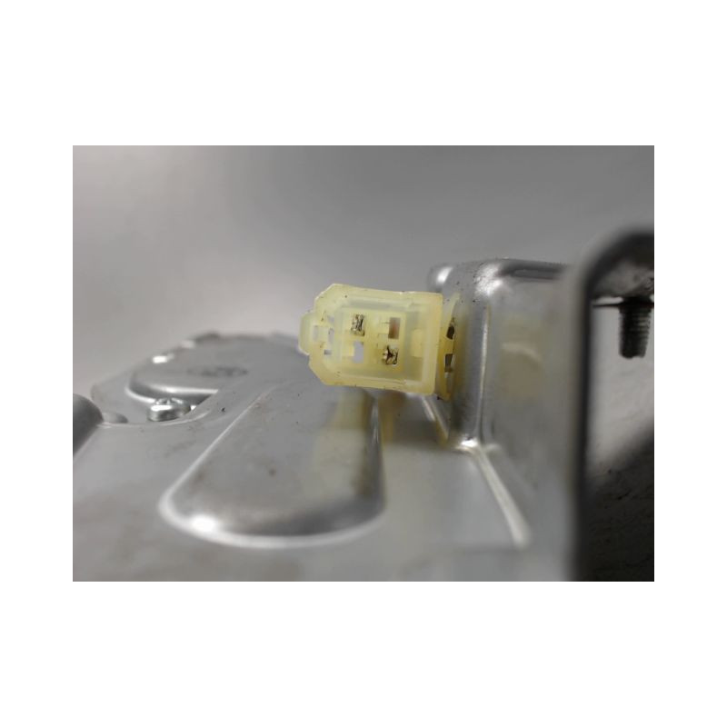 MOTEUR ESSUIE-GLACE ARRIERE DAIHATSU TREVIS