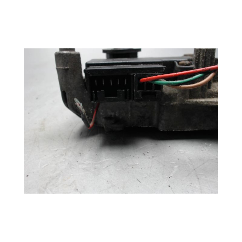 MOTEUR ESSUIE-GLACE AVANT AIXAM 7RS
