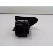 BOUTON DE WARNING RENAULT CLIO