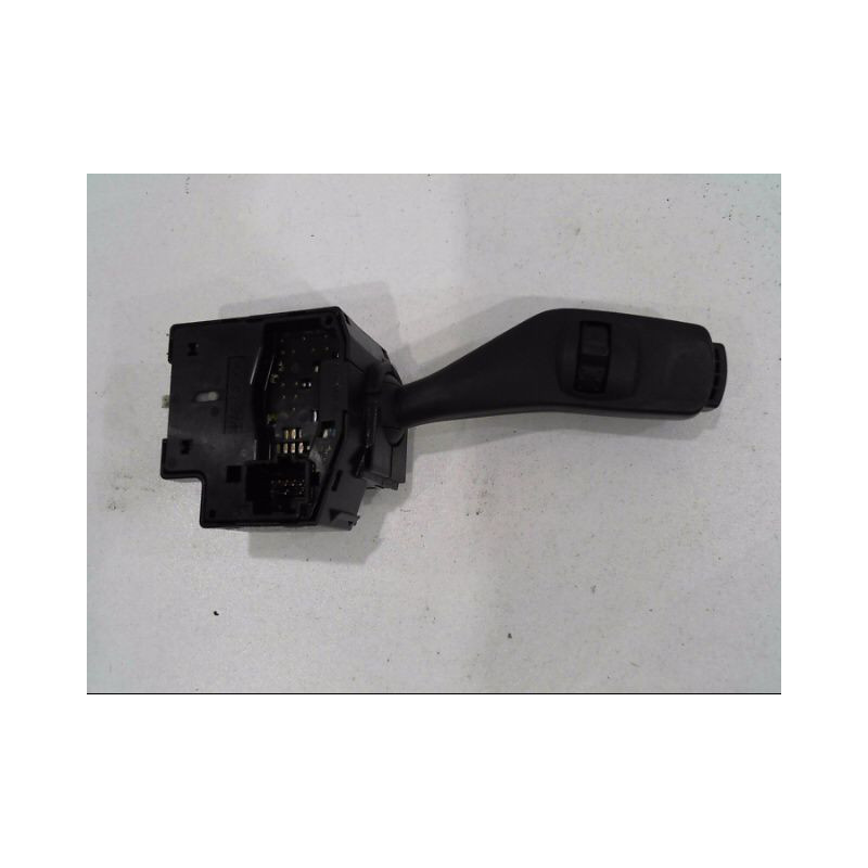 COMMANDE CLIGNOTANT FORD FOCUS